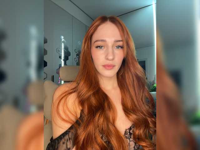 ArinaSmile live cam on BongaCams