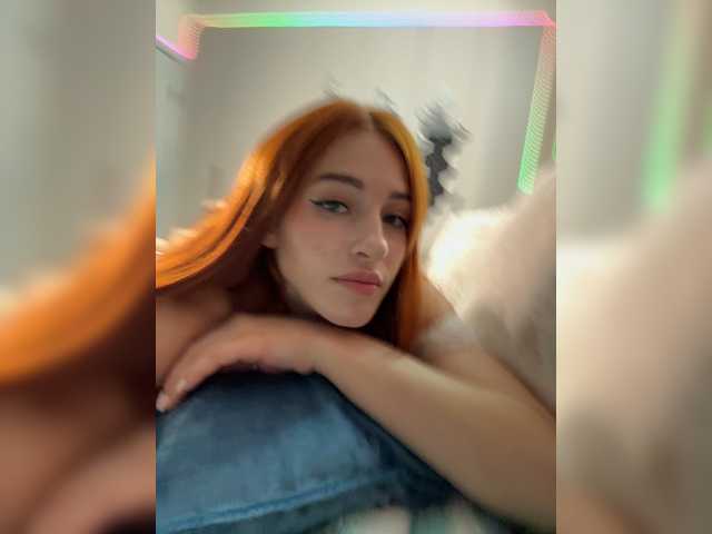 ArinaSmile live cam on BongaCams