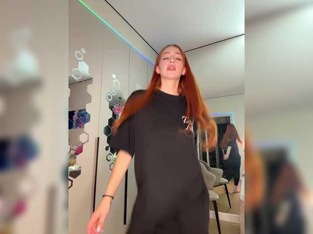 ArinaSmile live cam on BongaCams