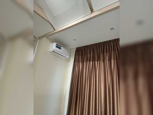 VictoriaBix live cam