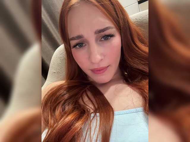 ArinaSmile live cam on BongaCams