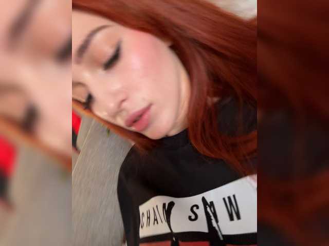 VictoriaBix live cam