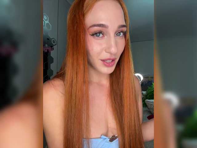 ArinaSmile live cam on BongaCams