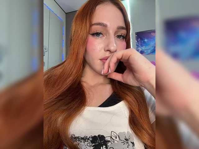 ArinaSmile live cam on BongaCams