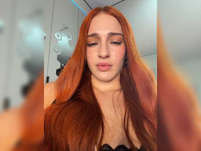 ArinaSmile live cam on BongaCams