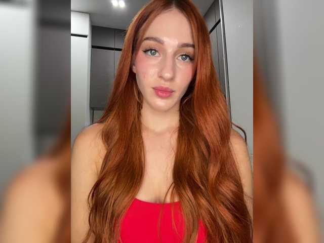 ArinaSmile live cam