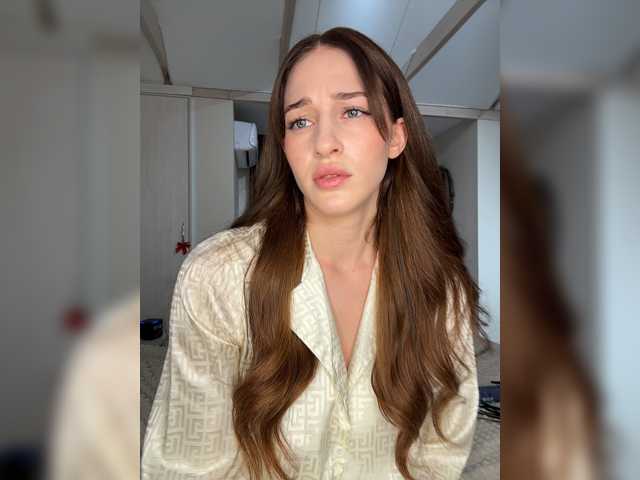 ArinaSmile, en directo ahora en BongaCams