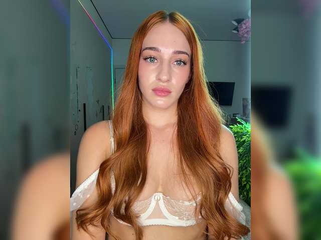 ArinaSmile live cam on BongaCams