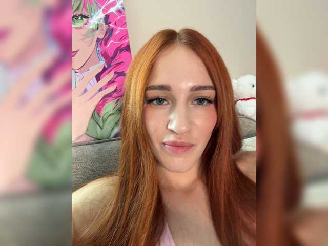 VictoriaBix live cam preview