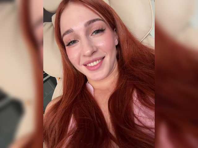 VictoriaBix live cam preview