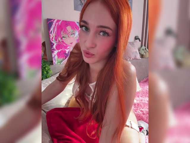ArinaSmile live webcam show