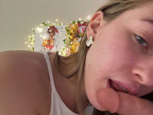  ArinaSmile chat room