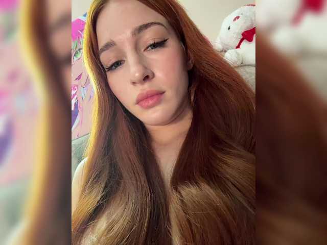 VictoriaBix live cam preview
