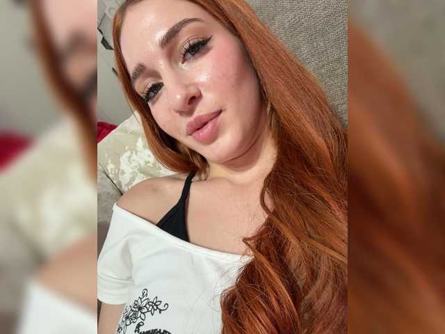 ArinaSmile live cam on BongaCams
