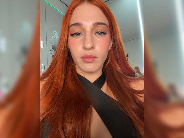 ArinaSmile live cam on BongaCams