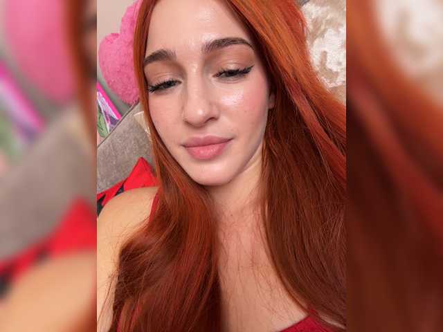 ArinaSmile live cam on BongaCams