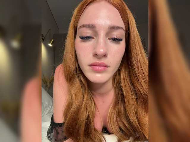 ArinaSmile live cam on BongaCams