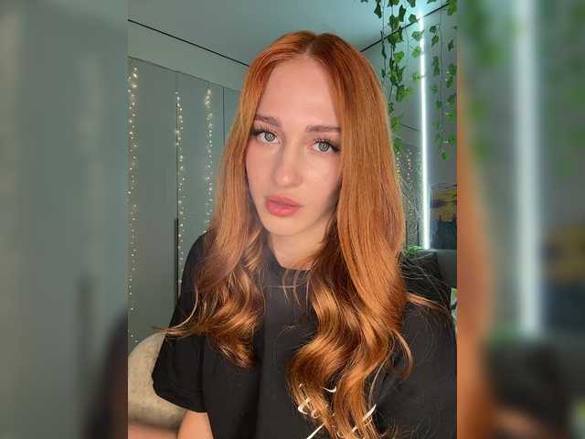 ArinaSmile live cam on BongaCams