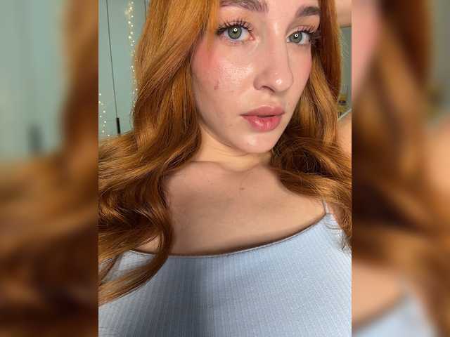 ArinaSmile live cam on BongaCams