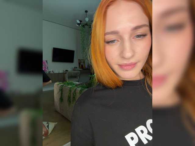 ArinaSmile live cam on BongaCams