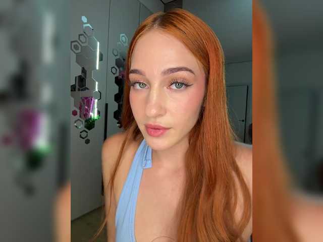 ArinaSmile live cam on BongaCams