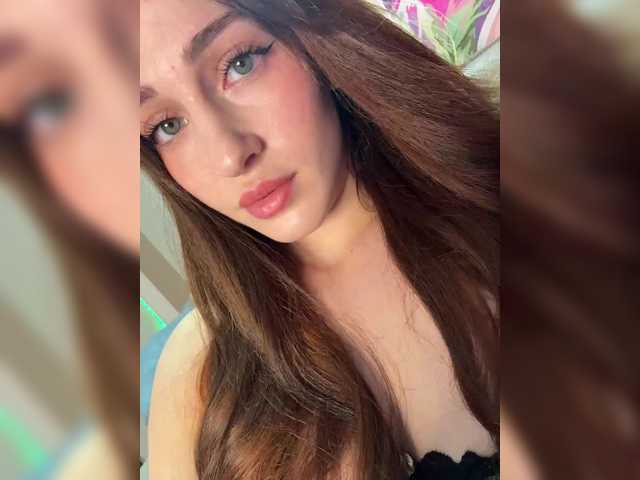 ArinaSmile, live now on BongaCams
