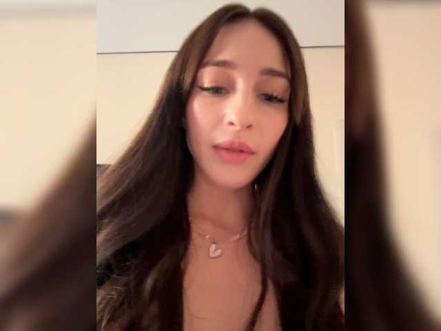 VictoriaBix live cam on BongaCams