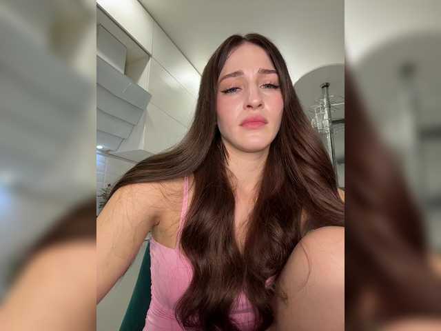 VictoriaBix — live female cam