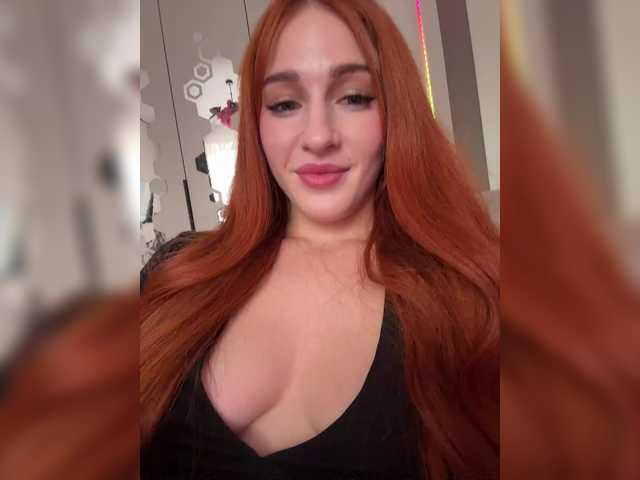 ArinaSmile live cam on BongaCams