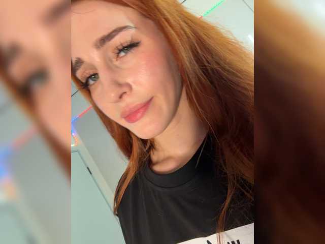 ArinaSmile live cam on BongaCams