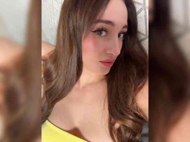 VictoriaBix webcam