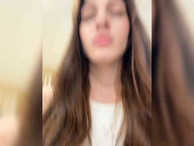 VictoriaBix webcam