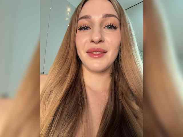 VictoriaBix webcam