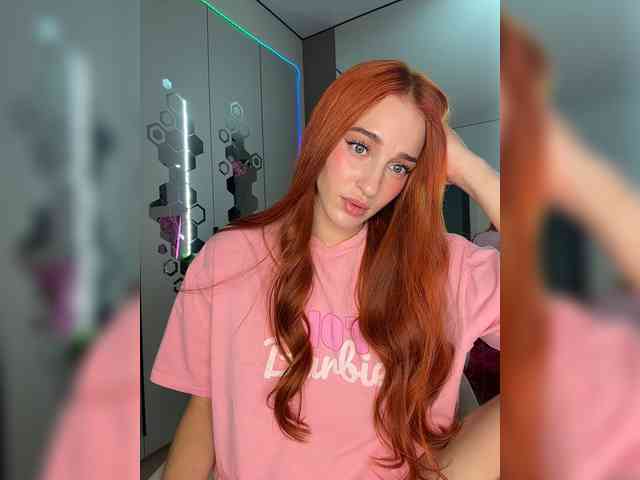 VictoriaBix webcam
