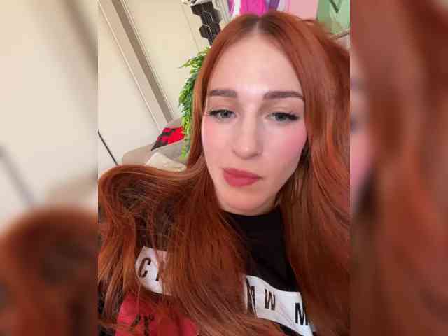 VictoriaBix webcam