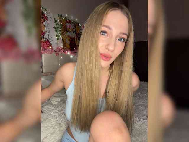 VictoriaBix webcam