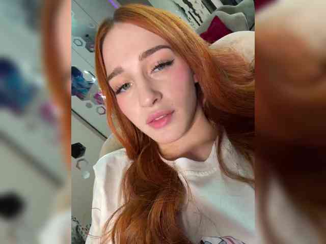 VictoriaBix webcam