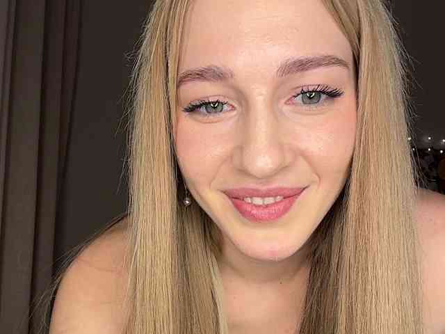 VictoriaBix webcam
