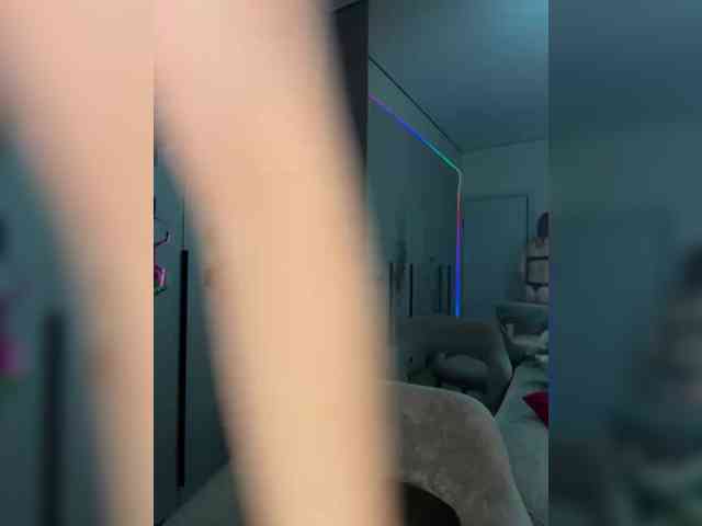 VictoriaBix webcam