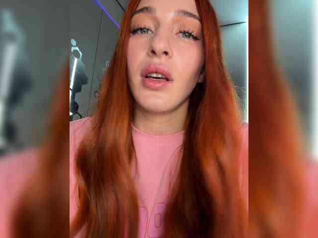VictoriaBix webcam