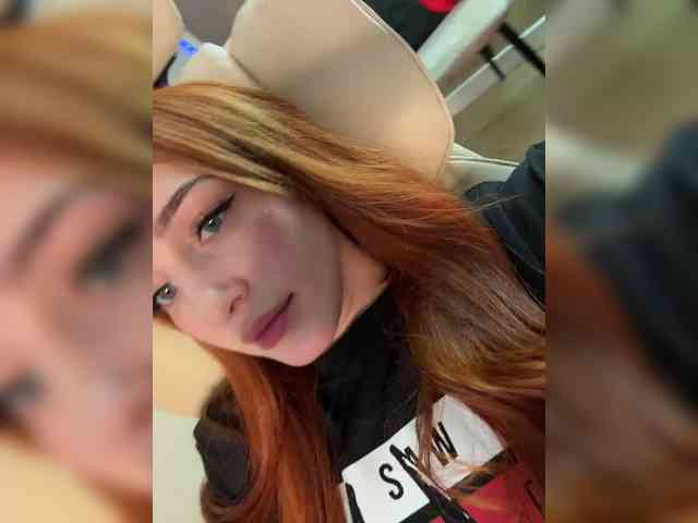 VictoriaBix webcam