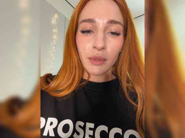 VictoriaBix webcam