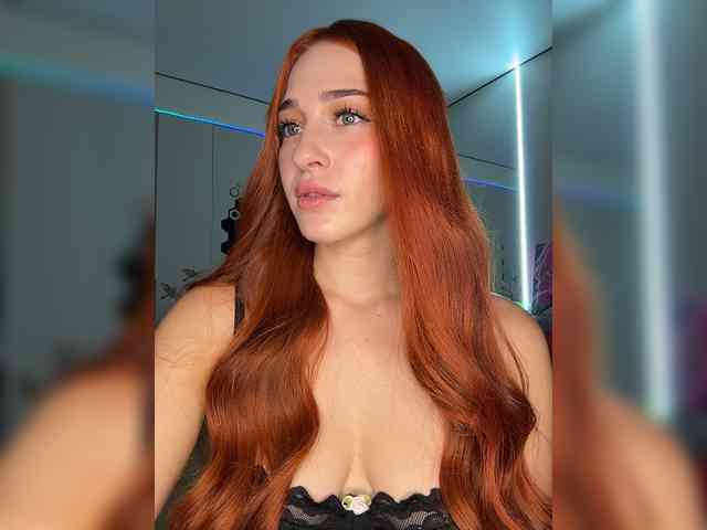 VictoriaBix webcam