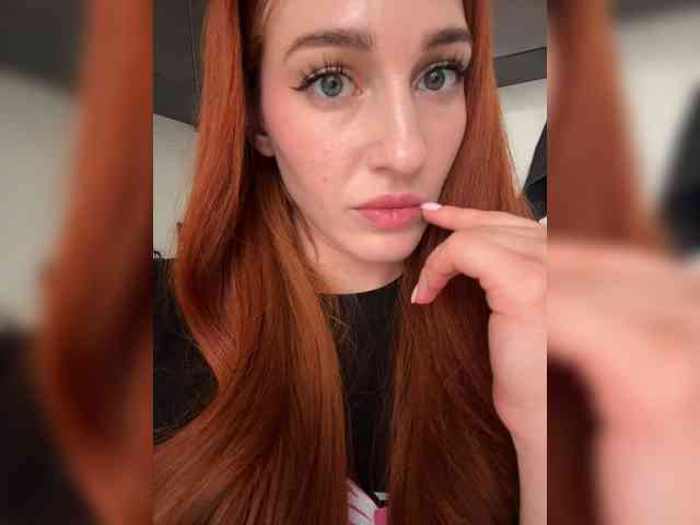 VictoriaBix webcam