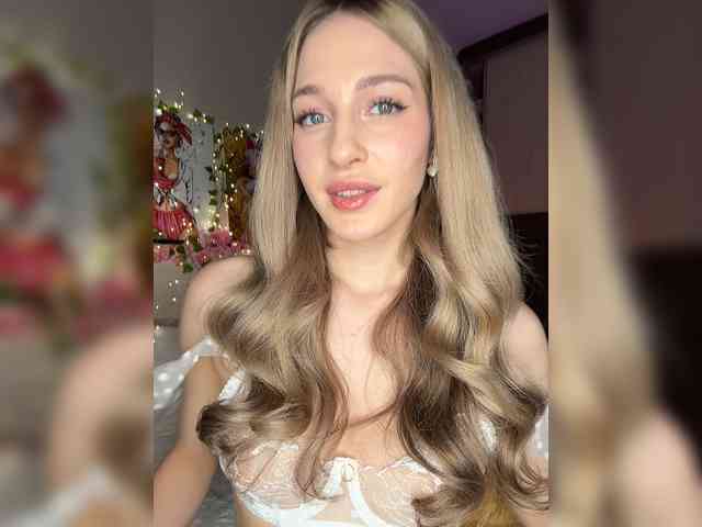 VictoriaBix webcam