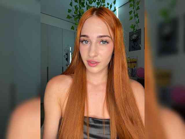 VictoriaBix webcam