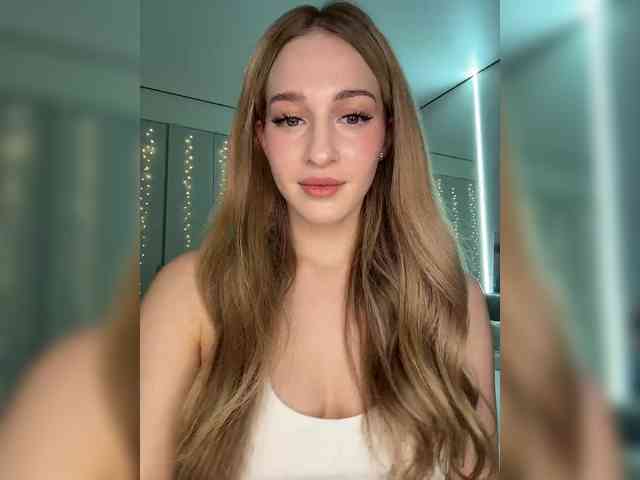 ArinaSmile ArinaSmile