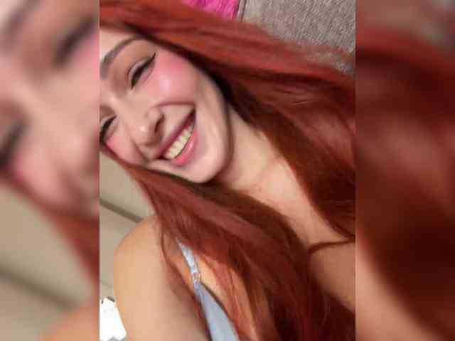 VictoriaBix webcam