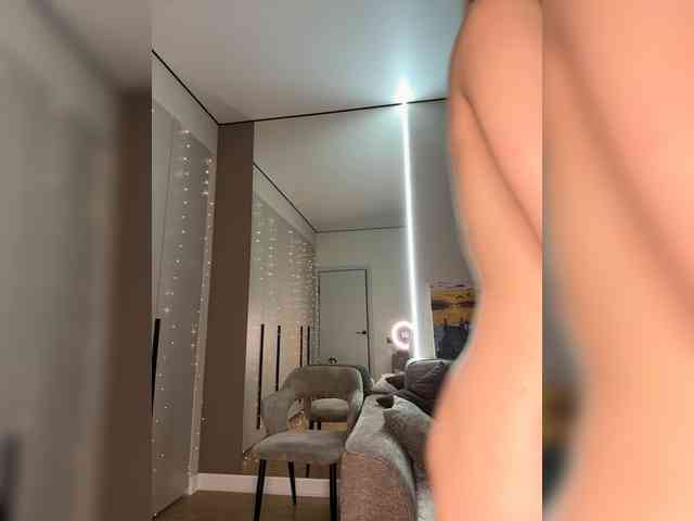 VictoriaBix webcam