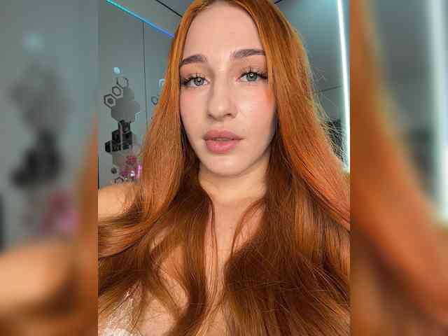 VictoriaBix webcam